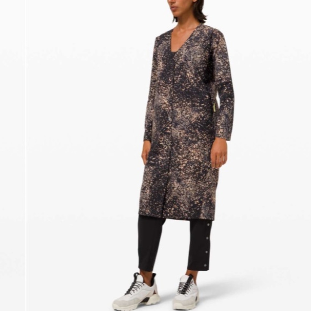 Lululemon Lab Revera Duster - Picture 3 of 6